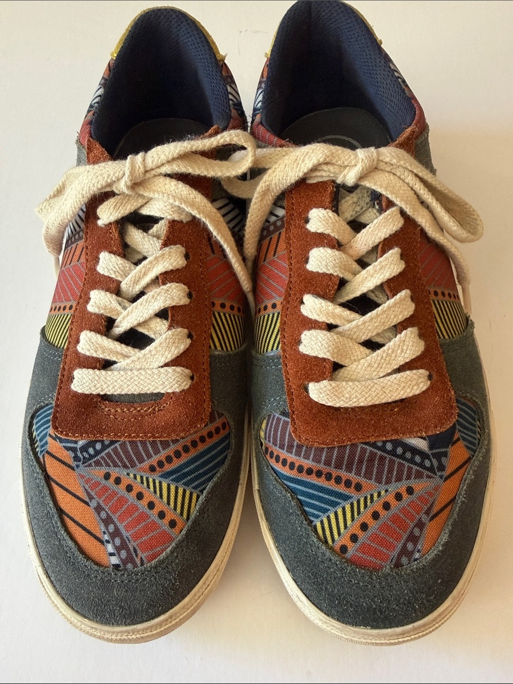 INKKAS Suede Print Fabric Sneakers Size 9